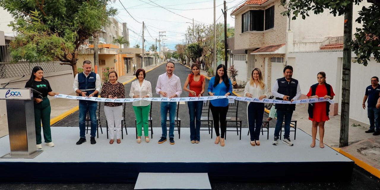 Inaugura Alcalde JM Unánue pavimentación de la calle Antón Lizardo en el Virginia