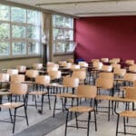 Planteles sin escrituras podrán acceder a obras y mantenimiento con recursos públicos