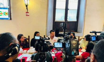 Demandamos más acciones para proteger a quien ejerce la libertad de expresión: Tato Vega
