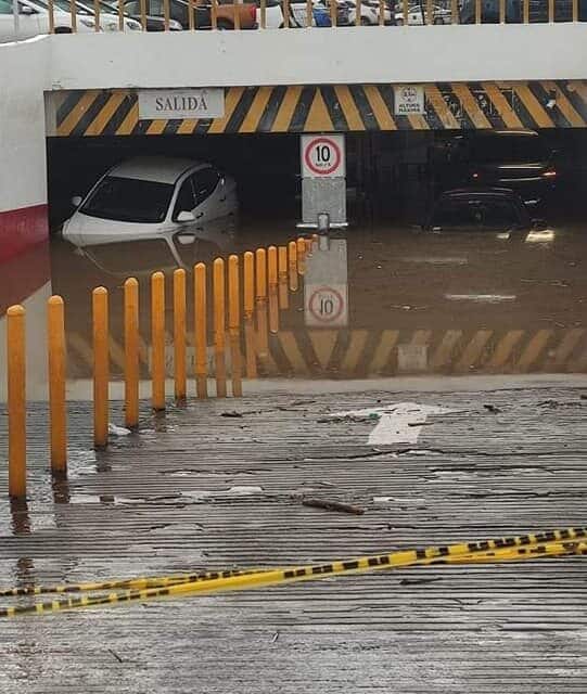 Plaza Ánimas cuenta con protocolo en caso de emergencia; estacionamiento es reabierto