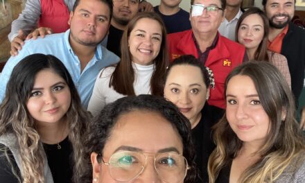 Citlalli Navarro participa en la encuesta, si ella gana, será la abanderada de la segunda fórmula: Vicente Aguilar