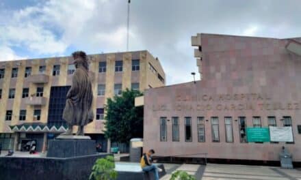 Derechohabientes se quejan del servicio médico de la clínica 11 del IMSS