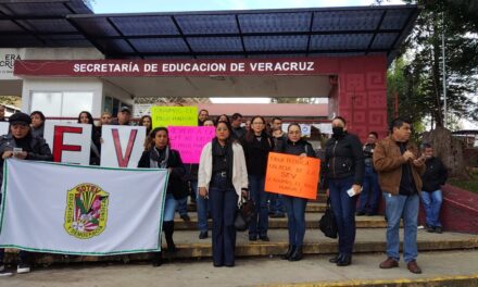 Toman la Sev y escuelas más de 4 mil maestros