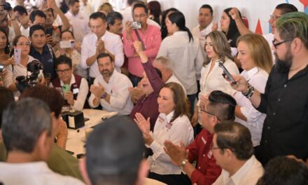 Abuchean a Rocío Nahle en café de Boca del Río, ¡Fuera!, ¡Corrupta!