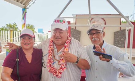 Al debate del INE de candidatos al Senado va Manuel Huerta