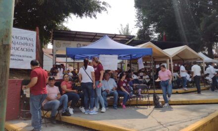 Sindicalizados toman diversas oficinas de la SEV