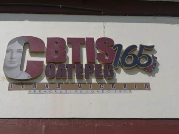 Piden cuentas a director y tesorera del CBTIS 165 ; faltan 8 mdp