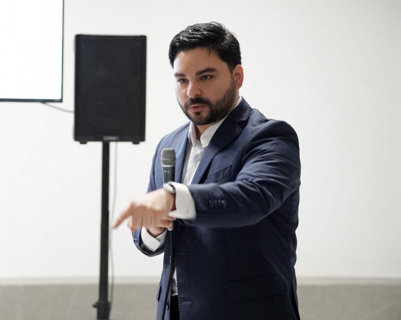 MC denuncia irregularidades de Morena ante el OPLE e INE