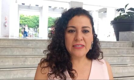 *Díputada va contra la obesidad infantil *Veracruz ocupa los primeros lugares en diabetes