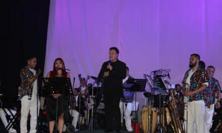 Con salsa la Orquesta Municipal de Xalapa celebra 35 años de vida musical