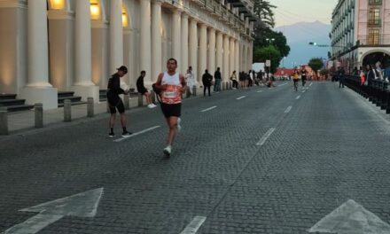 Maratón Atenas Xalapa reúne a cientos de corredores nacionales e internacionales