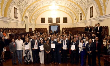 Reconoce Rectora Lilia Cedillo esfuerzo y compromiso de directivos y secretarios administrativos de la BUAP