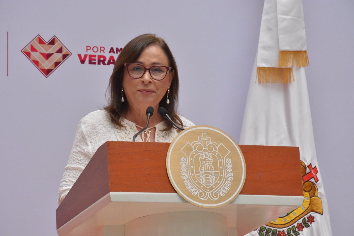 Gobernadora precisa que los casos de los alcaldes de Ixthuatlán del Sureste y Úrsulo Galván