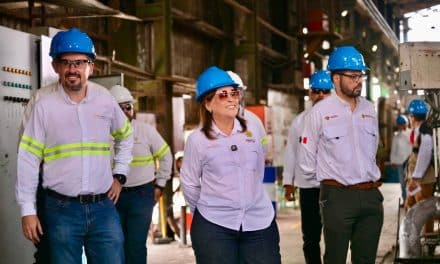 Rocío Nahle recorre instlaciones del Ingenio San Pedro