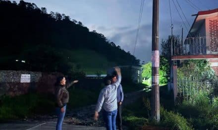 Más y mejor alumbrado público para las localidades de Acajete